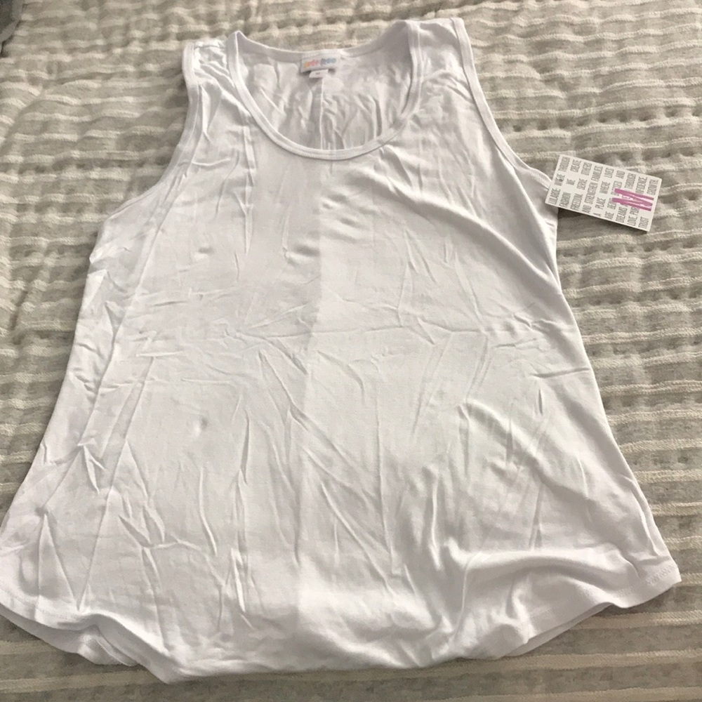 LuLaRoe Tank ‼️ON SALE UNTIL FRI‼️